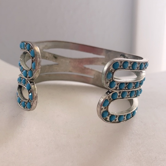 Boho, Gypsy Turquoise Cuff Bracelet - Picture 4 of 4